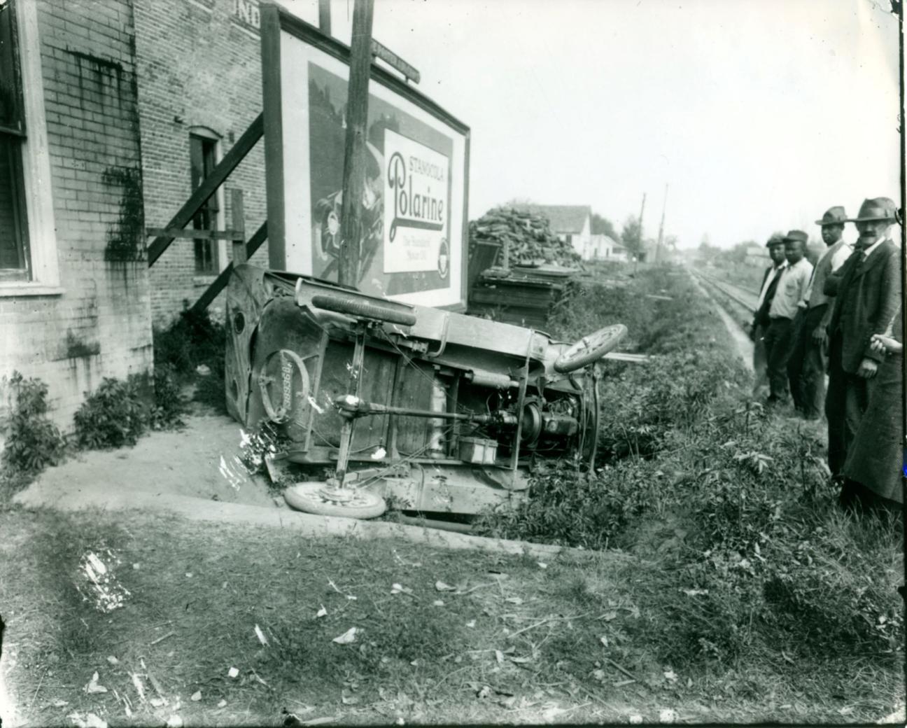 auto wreck in Gainesville in 1923