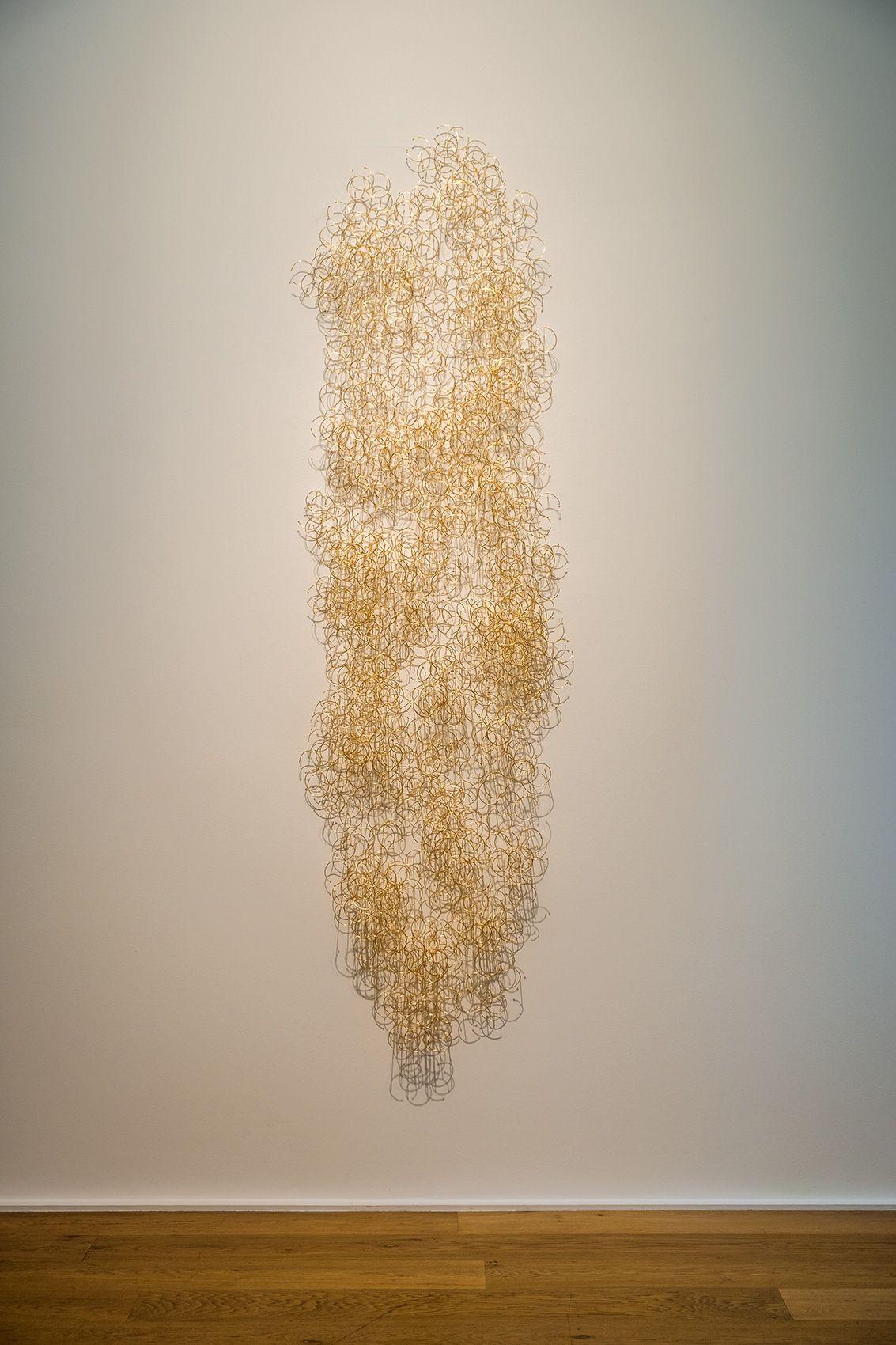 Cascade - Lorna Simpson Cascade - Lorna Simpson