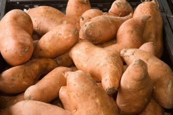 "Sweet Potatoes" by Wally Hartshorn is licensed under CC BY-NC 2.0