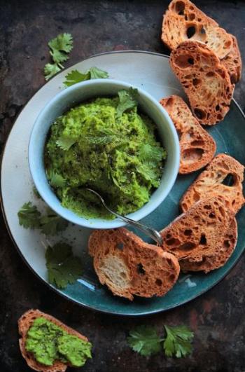 Green pea dip