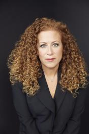author Jodi Picoult by Deborah Feingold